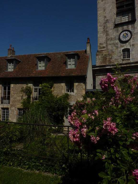 Residence Charles Quint Besancon Luaran gambar