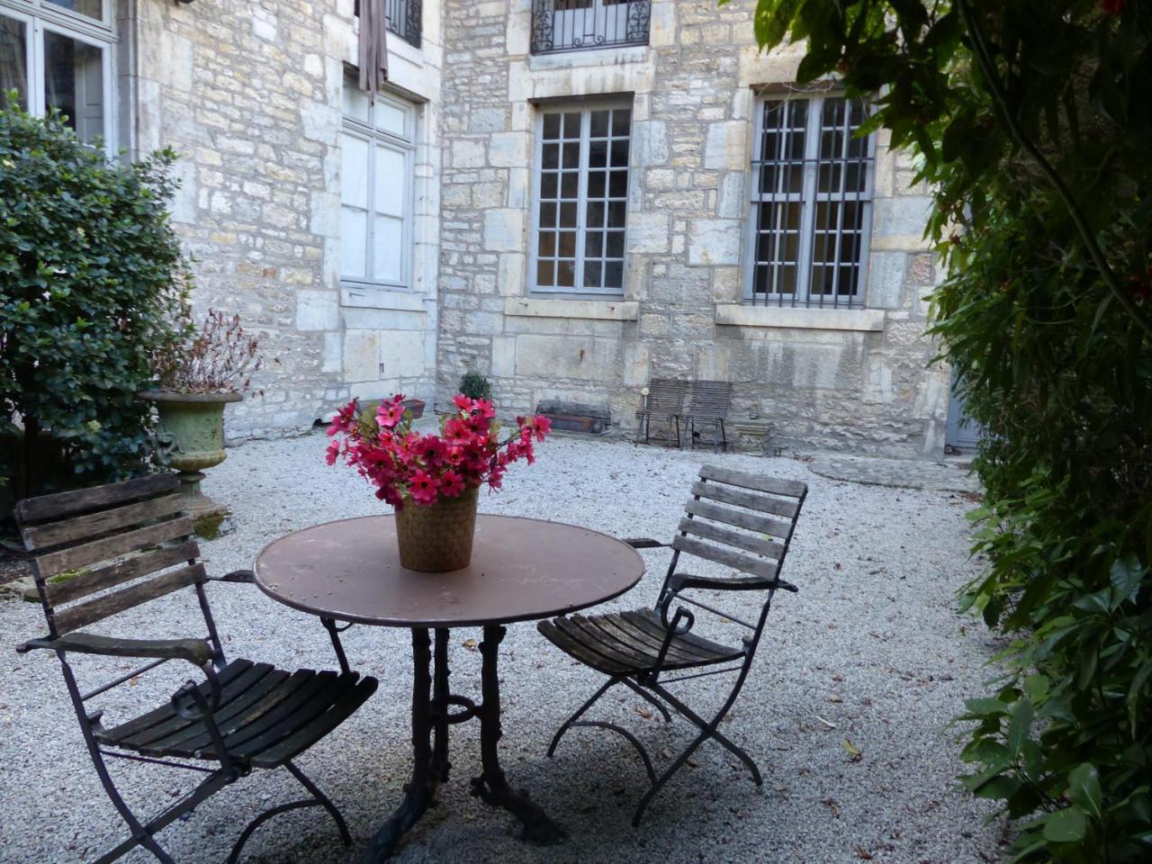 Residence Charles Quint Besancon Luaran gambar