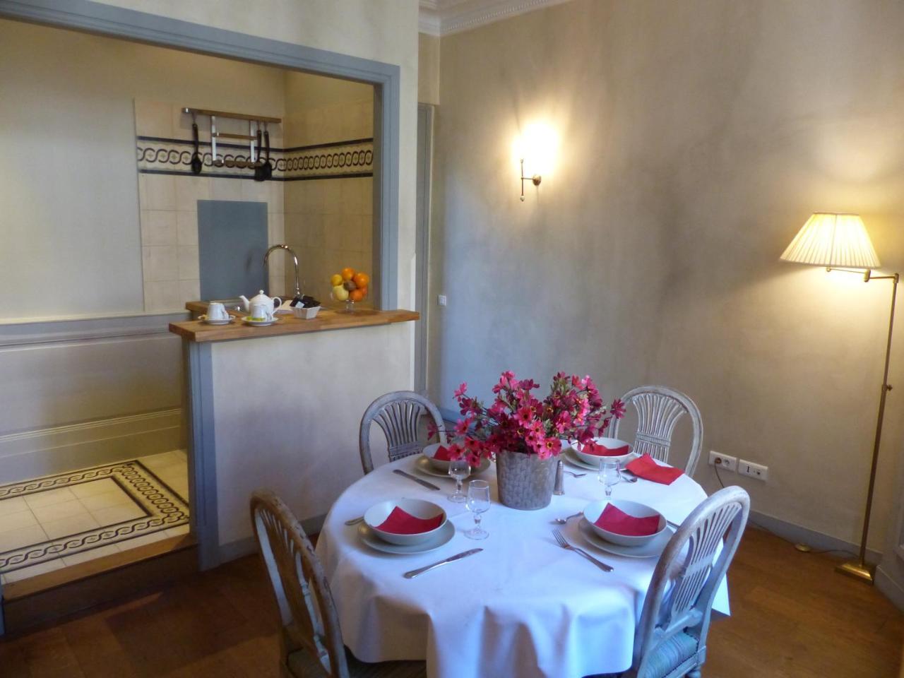 Residence Charles Quint Besancon Luaran gambar